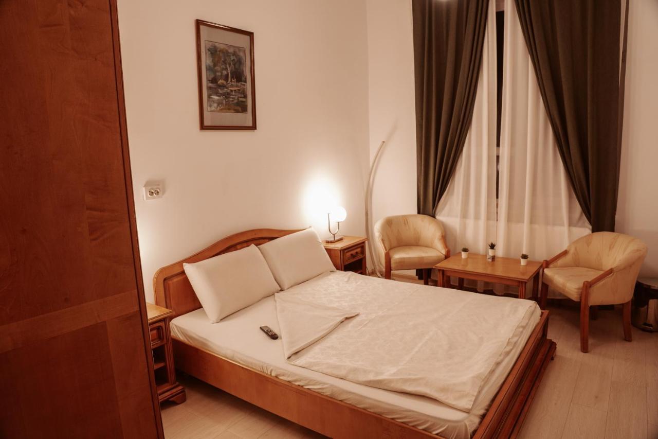 Escape Pensiune Bechet المظهر الخارجي الصورة